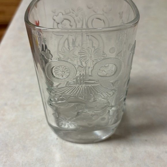 Mickey Mouse Magic Kingdom Celebrate 100 Years of Magic 2000 McDonald’s glass - Picture 4 of 8